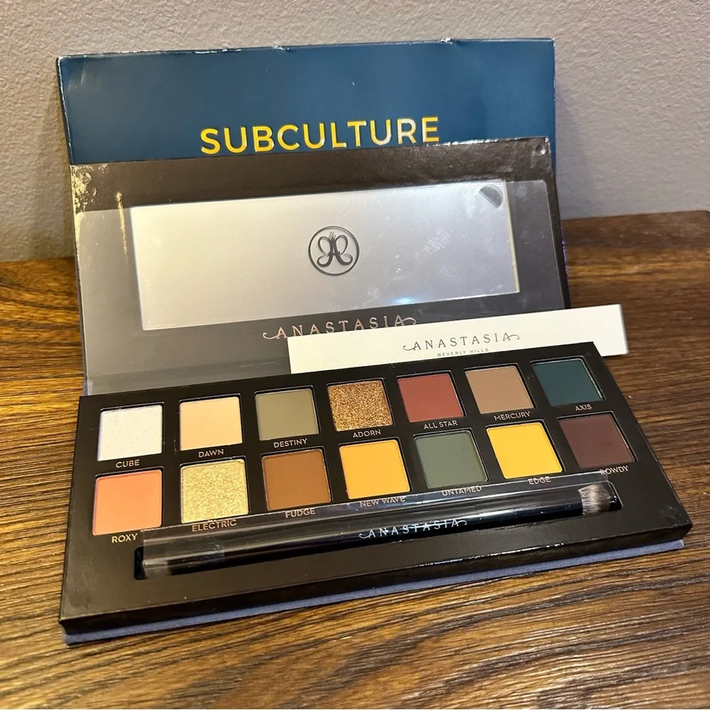Anastasia Beverly Hills Subculture Eyeshadow Palette